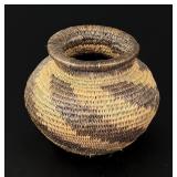 Wounaan Spiral Tan and Brown Basket