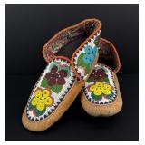Metis Cree Native American Indian Beaded Moccasins