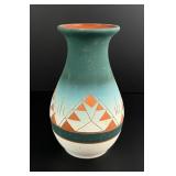 Rod Dismounts Thrice Sioux Indian Pot