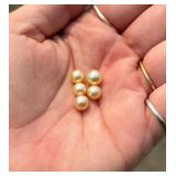Golden South Sea Loose Pearls