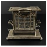 Landers Frary & Clark Universal E947 Toaster