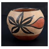 Santo Domingo Pueblo Pottery Jar