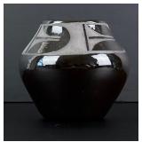 Elizabeth Olguin Isleta Pueblo Jar