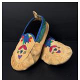 Cree Native American Indian Moccasins