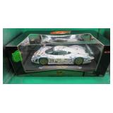 Maisto Porsche 911 GT1 Le Mans 1998 Die Cast 1:18