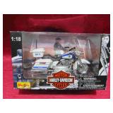 1998 Harley Davidson 1:18 Police Bike Maisto MIB
