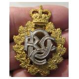 Canada Army Royal Dental Corps Cap Badge Insignia