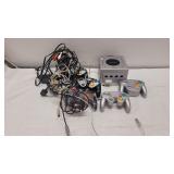 Nintendo GameCube, 6 Controllers & Cords