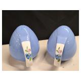 Salt & Pepper Shakers