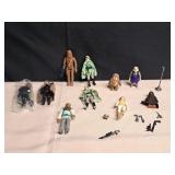 10) Star Wars Figurines and Acces