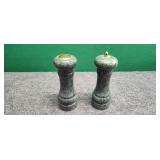 Lg Green Salt & Pepper Shakers w/ Pepper Gtinder