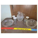 Class containers pitcher and cups w/lids