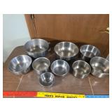 Metal mixing bowls
