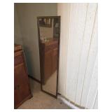 Mirror 4ft tall