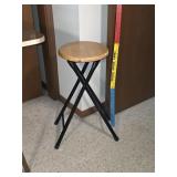 Bar stool