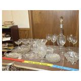 Toscany etched crystal decanter and wine glasses