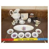 Gold trip pitcher, Vases, flower plates