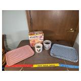 crocks metal trays