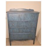 Dresser 4 drawer