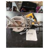 Dewalt Heavy Duty Circular Saw
