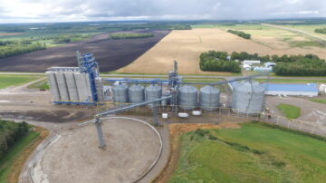 New 1.15-million-bushel concrete workhouse built in 2022 by Vigen Construction at CHS train-loading facility in Erskine, MN.  Image courtesy of Vigen Construction