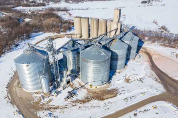 New GSI 788,000-bushel steel tank at Assumption Cooperative Grain Co.’s elevator in Pana, IL.