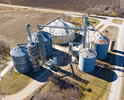 New pit and GSI leg at Teheran, IL boosted the elevator’s handling capacity to 40,000 bph.