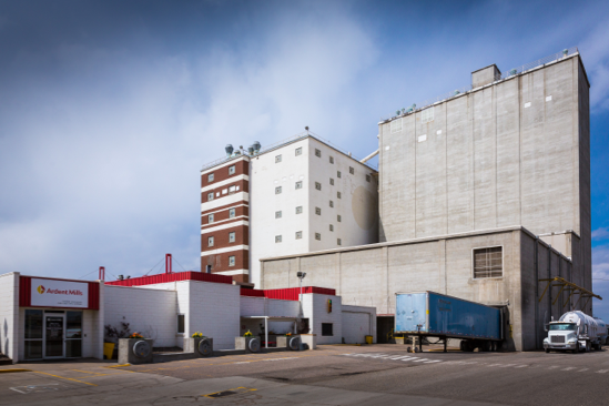 Ardent Mills’ Commerce City, CO flour mill has been in operation since the 1930s and has been operating at is current capacity since 1999. Photo courtesy of Ardent Mills.