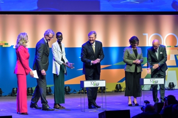 His Majesty King Willem-Alexander, center, attends the ISF World Seed Congress.
