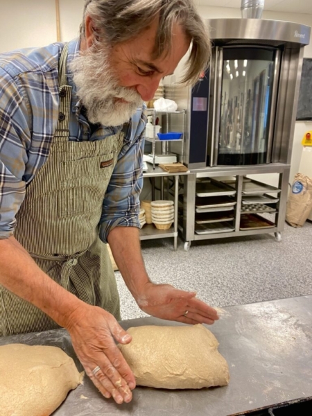 The founder and original endowed chair at the Breadlab, Stephen Jones is internationally recognized for his work breeding and sharing breeding nutritious, high-yielding grains.