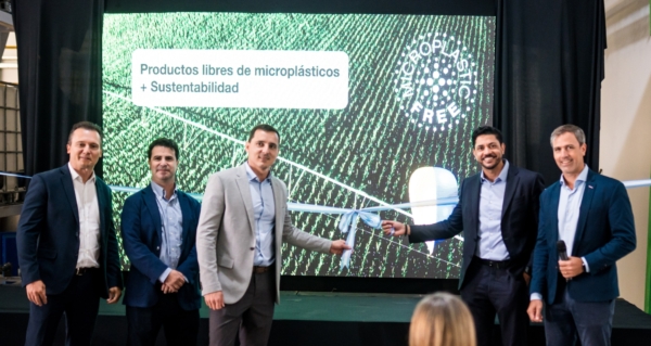 From left to right: Bruno Hoeltgebaum, Global Business Director Incotec; Diego Mallo, General Manager Argentina, Croda; Luciano La Fico Guzzo, Regional Sales Manager Argentina, Incotec; Rafael Mendez, Regional Vice President Croda; Francisco Serra, General Manager Incotec LATAM.