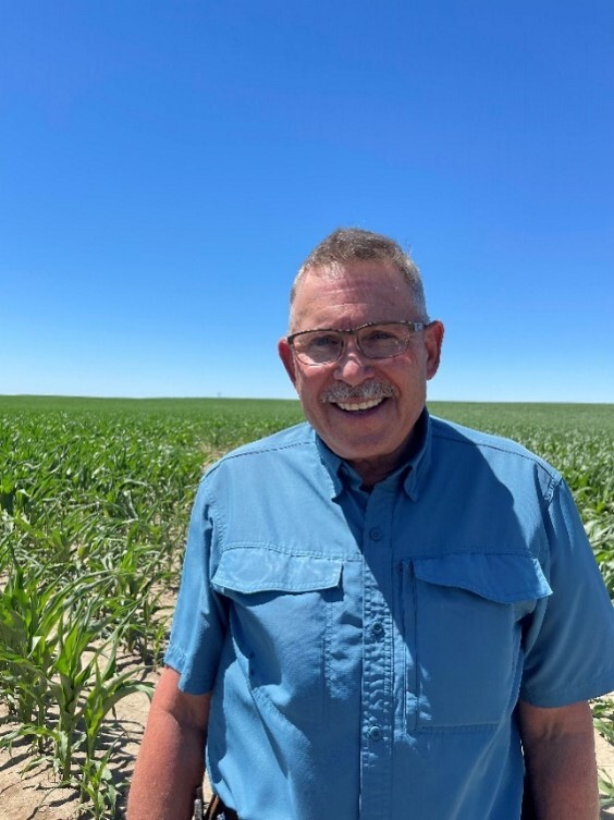 Marvin Wiles, a corn grower from Nebraska with more than 50 years of experience, credits Storen for its consistent residual weed control.