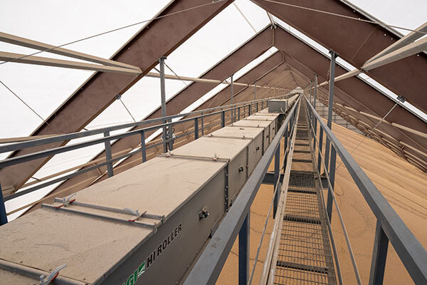 All steel used in Accu-Steel buildings is hot-dipped galvanized, providing top-tier corrosion resistance and overall durability.