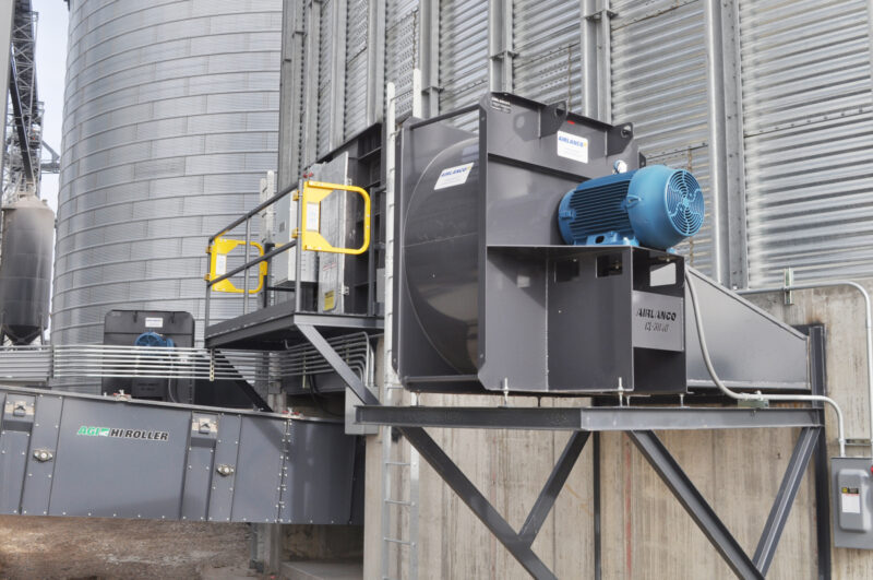 AGI Airlanco 40-hp centrifugal fans and AGI Hi Roller 60,000-bph reclaim conveyor.