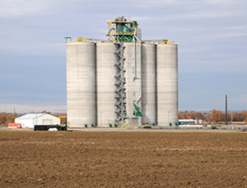 Gavilon exit to the countryside