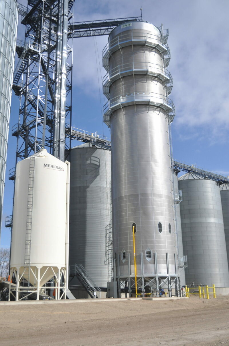 United Quality Coop Replaces Section of Its Ross Elevator After Fire