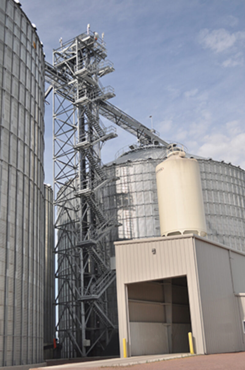 Meadowland Farmers Elevator Constructs AllSteel Facility
