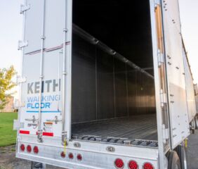 RX-equipped Keith Walking Floor trailer automates high-volume loading and unloading to keep bulk material operations moving.
Credit: KEITH Manufacturing Co.