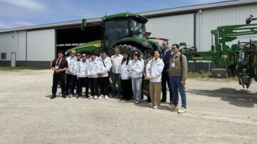 Photo credit: Indiana Soybean Alliance, Indiana Corn Marketing Council and Indiana Corn Growers Association.