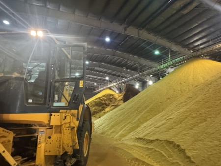 Traditional DDGS storage at an ethanol plant. Increasing E15 blending will result in greater quantities of DDGS production.
What are SAF coproducts going to be?