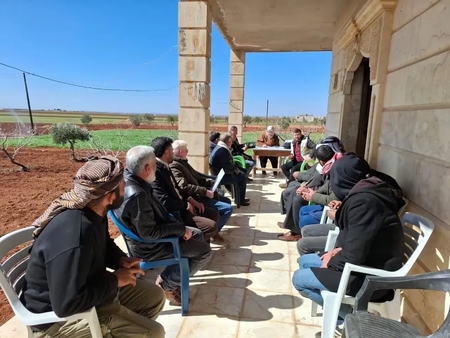 An SGA meeting in Azaz, Aleppo, to select the association’s leadership, including the group leader, deputy, and treasurer. Photo credit: ICARDA.