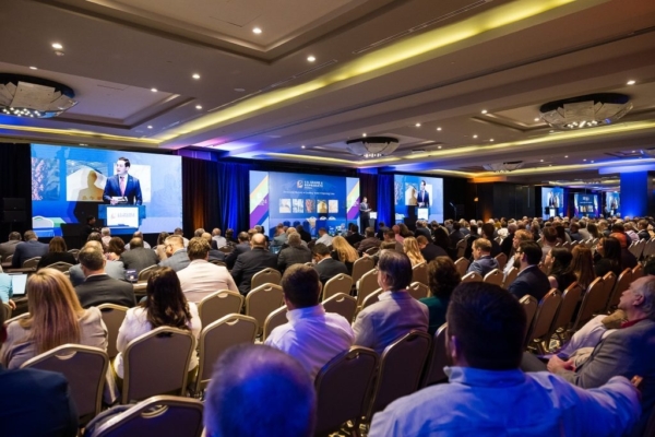 U.S. Grains & BioProducts Council (USGBC) members and staff who dedicated 10 years of service to the organization were recognized at its 23rd International Marketing Conference and 66th Annual Membership Meeting last week. Photo credit: USGBC.