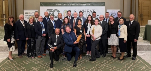 U.S. wheat farmers – along with Japanese millers, bakers, noodle makers and other food industry professionals – celebrated 70 years of wheat promotion in Japan. Photo credit: USW.