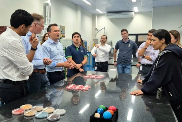 Croda President of Life Sciences Thomas Reiermeir, Incotec Global Business Director Bruno Hoetgebaum and Croda Non-Executive Director Nawal Ouzren at the updated labs with members of the team from Incotec Brazil. Photo credit: Incotec.