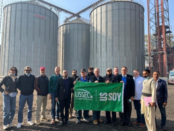 Photo credit: Illinois Soybean Association.
