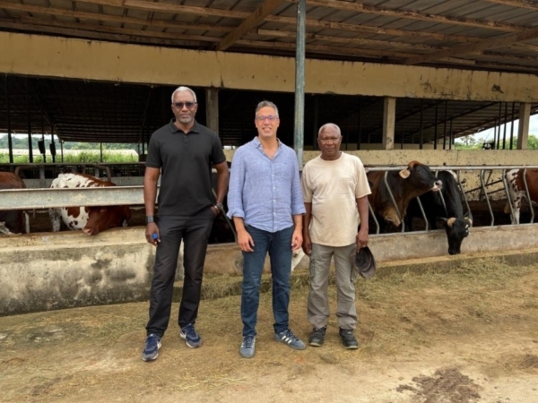 U.S. Grains & BioProducts Council Consultant for Senegal Daouda Guindo (left) and USGBC Deputy Regional Director for Africa Mohamed Salah Bouthour (middle). Photo credit: U.S. Grains & BioProducts Council.