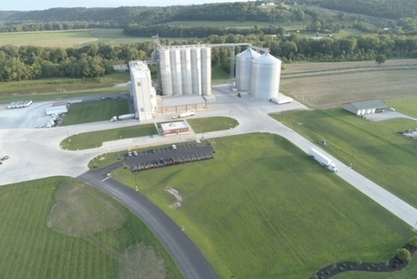 Siemer Milling Co.-operated Whitewater Mill in West Harrison, IN, named after the Whitewater River approximately 600 feet south. Whitewater Mill – a joint venture between Siemer Milling and Brighton Mills – added a 2,500-cwt.-per-day B-mill in November 2024. Photos courtesy of Siemer Milling Co.