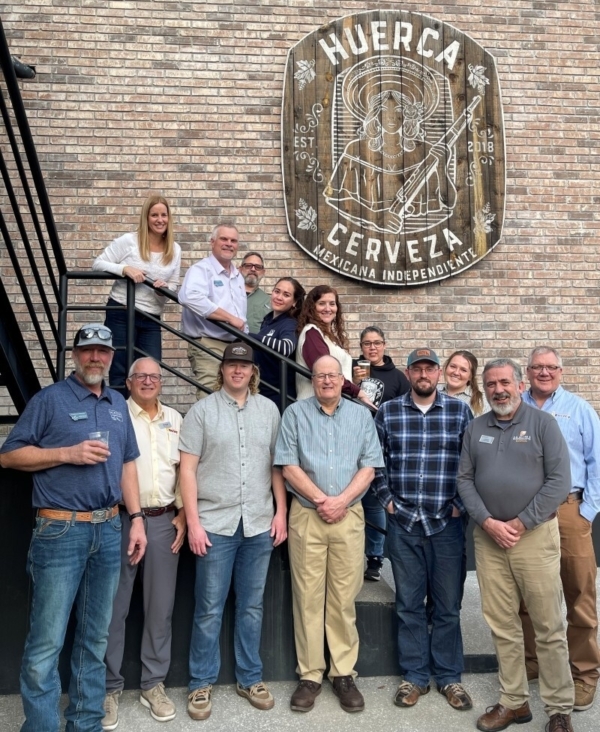 U.S. Grains & BioProducts Council (USGBC) Senior Marketing Manager Javier Chávez (second from right) and USGBC Manager of Global Strategies and Trade Sadie Marks (third from right) led a delegation to connect U.S. barley growers with major brewing companies in Mexico. Image courtesy of USGBC.