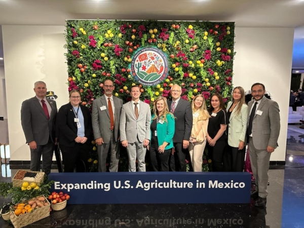 The U.S. Grains & BioProducts Council (USGBC) recently participated in a U.S. Department of Agriculture Agricultural Trade Mission (USDA ATM) in Mexico to build upon existing trade relationships with U.S. agriculture's largest export market. Image courtesy of USGBC.
