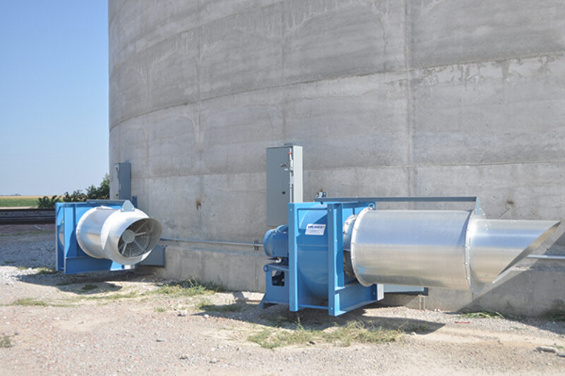 Farmers Cooperative Adds Three Jumpform Concrete Grain Tanks